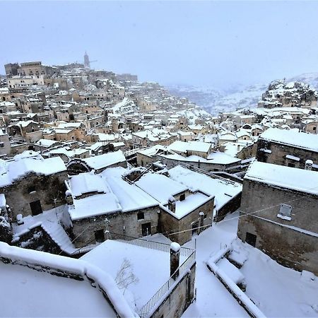 Dietro L'Angolo Matera Luaran gambar